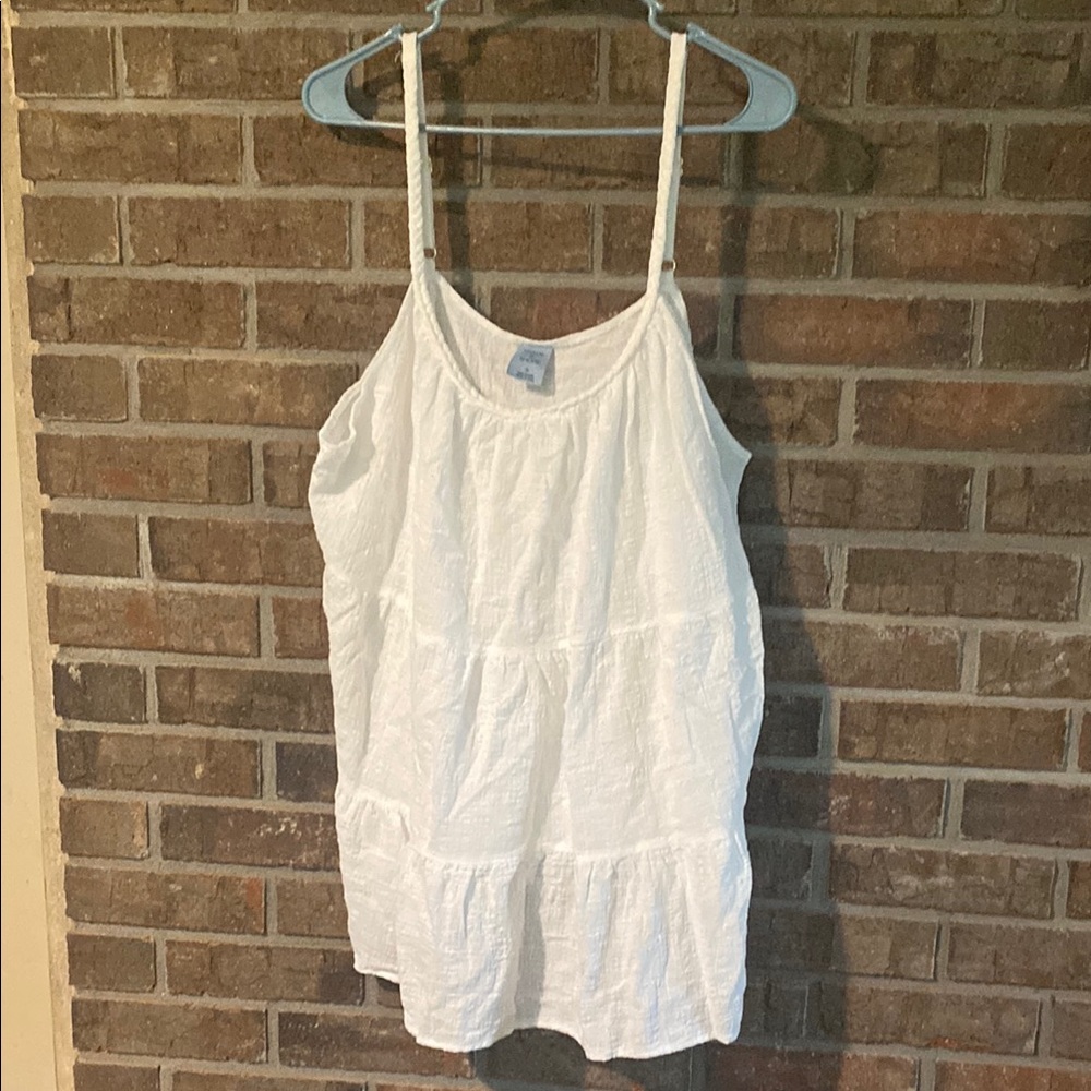 Shade & Shore White Textured Cotton Spaghetti Strap Top